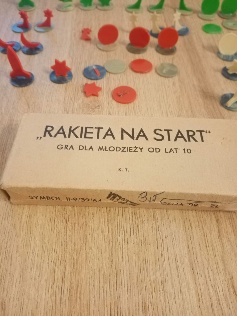 Sprzedam grę Rakieta na start PRL