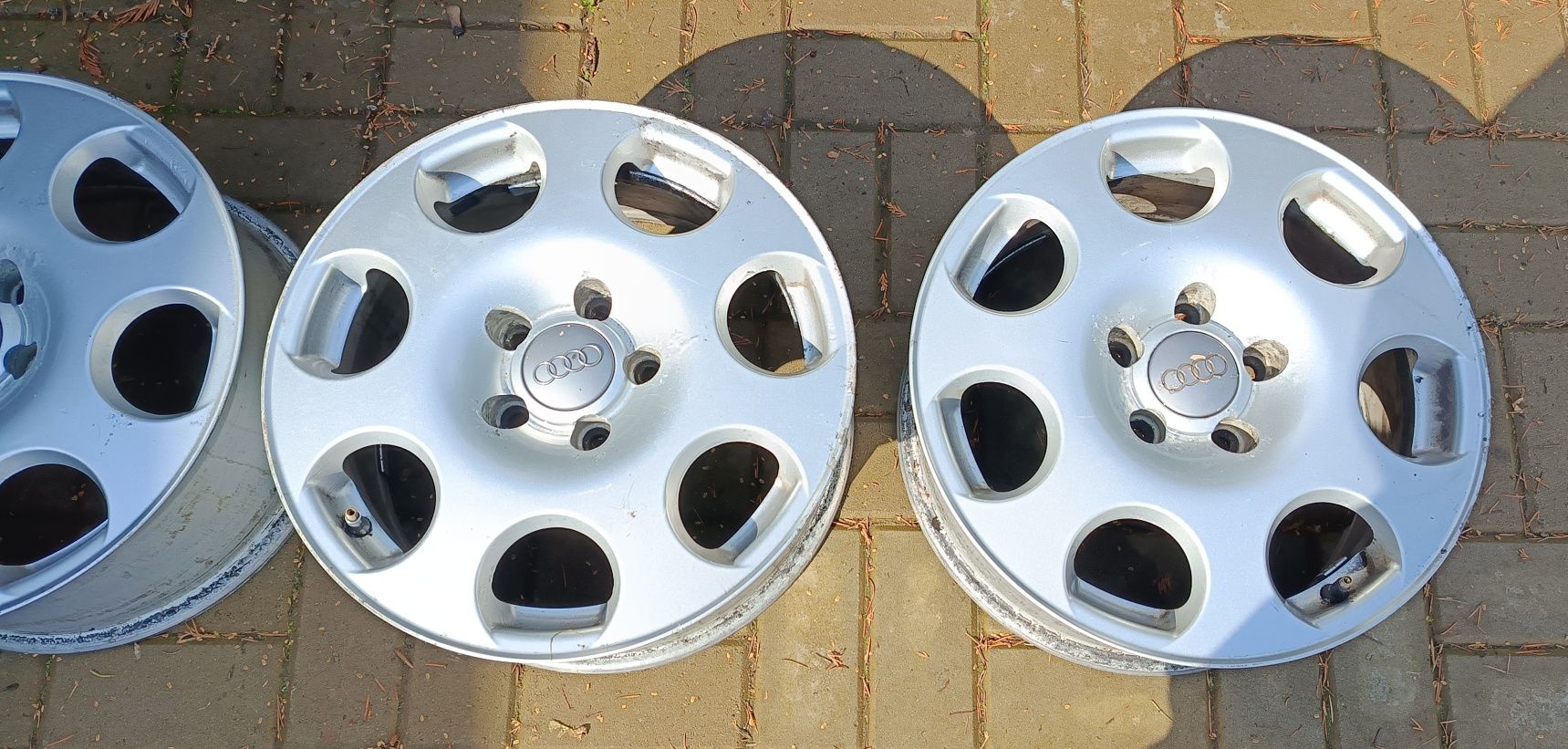 Felgi aluminiowe 16 cali 5x112 Audi VW Seat Skoda