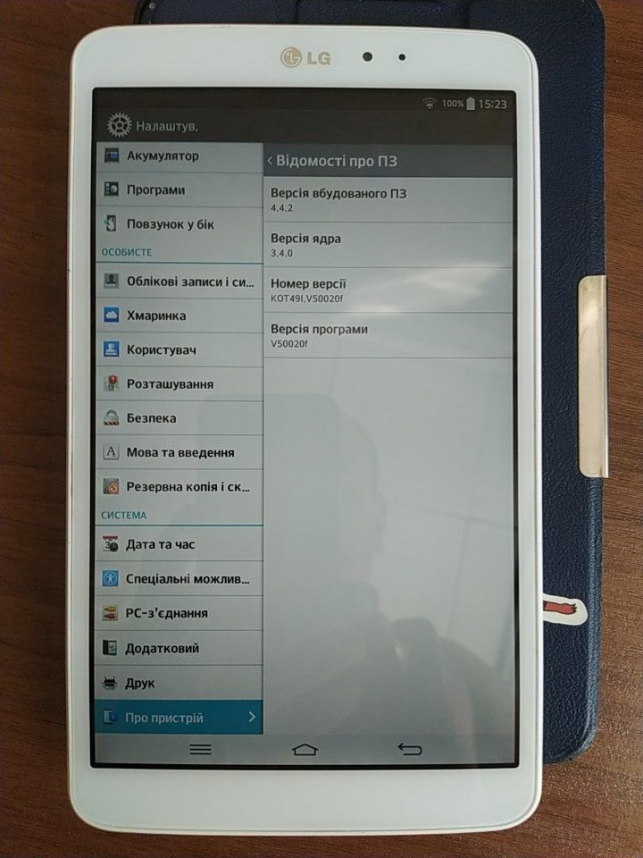 Планшет LG  V500 стан нового.