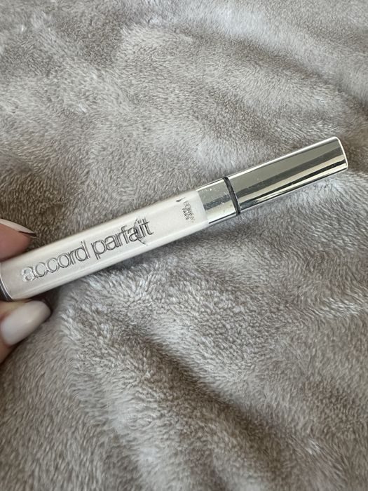 Loreal true match 1N kotektor do twarzy