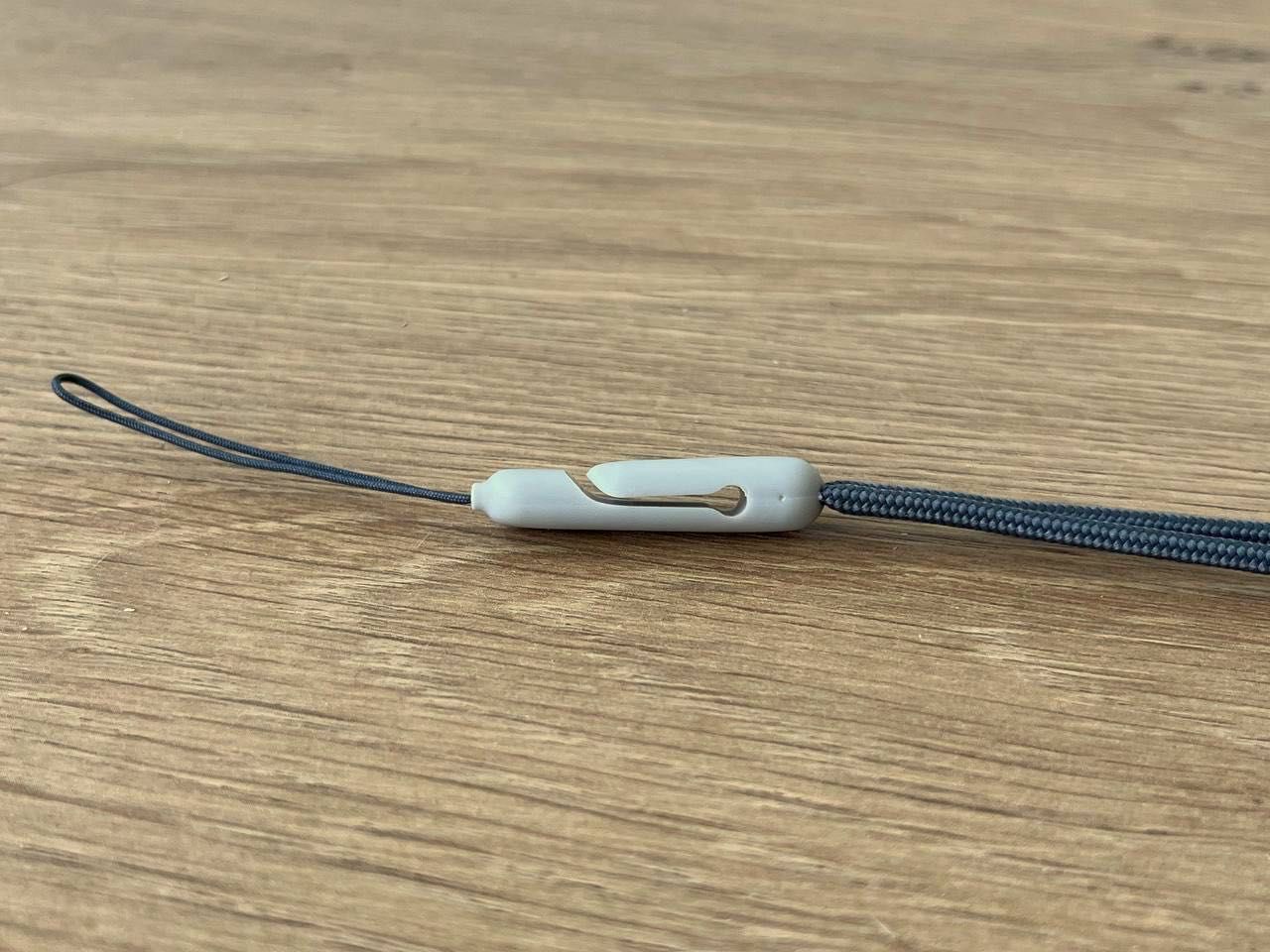 Шнурок для навушників Apple AirPods Pro 2 ремешок веревка на руку кейс