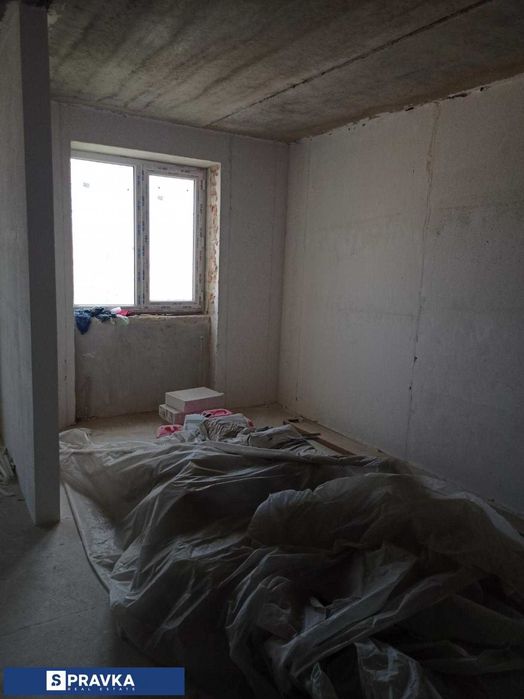 Срочная продажа! 2 комнатная в кирпичном доме. Закрытая территория!