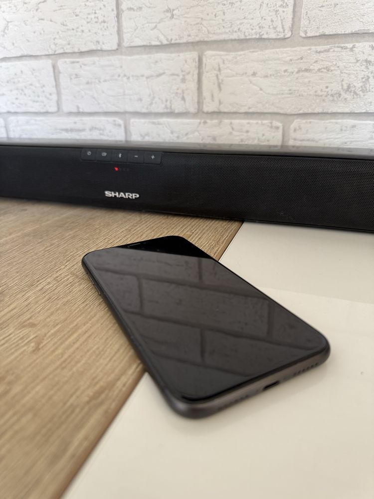 iPhone 11.