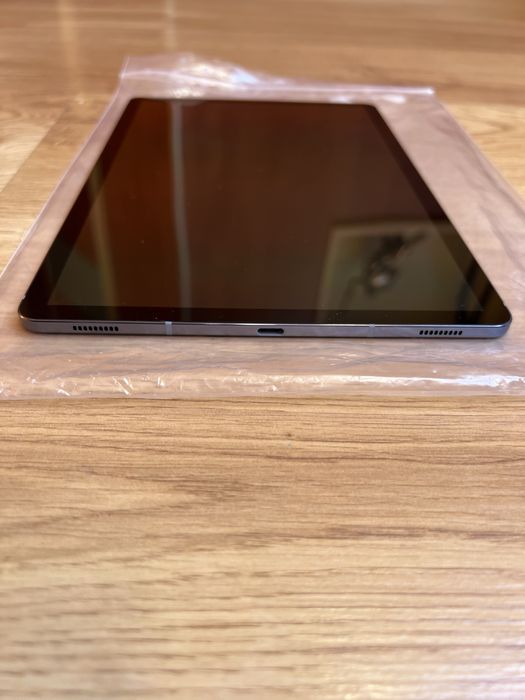 Samsung Galaxt TAB S6.  256GB / 8GB