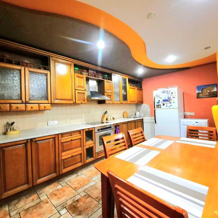 Продам 2к квартиру 96м2 Тополь 1 Джинчарадзе