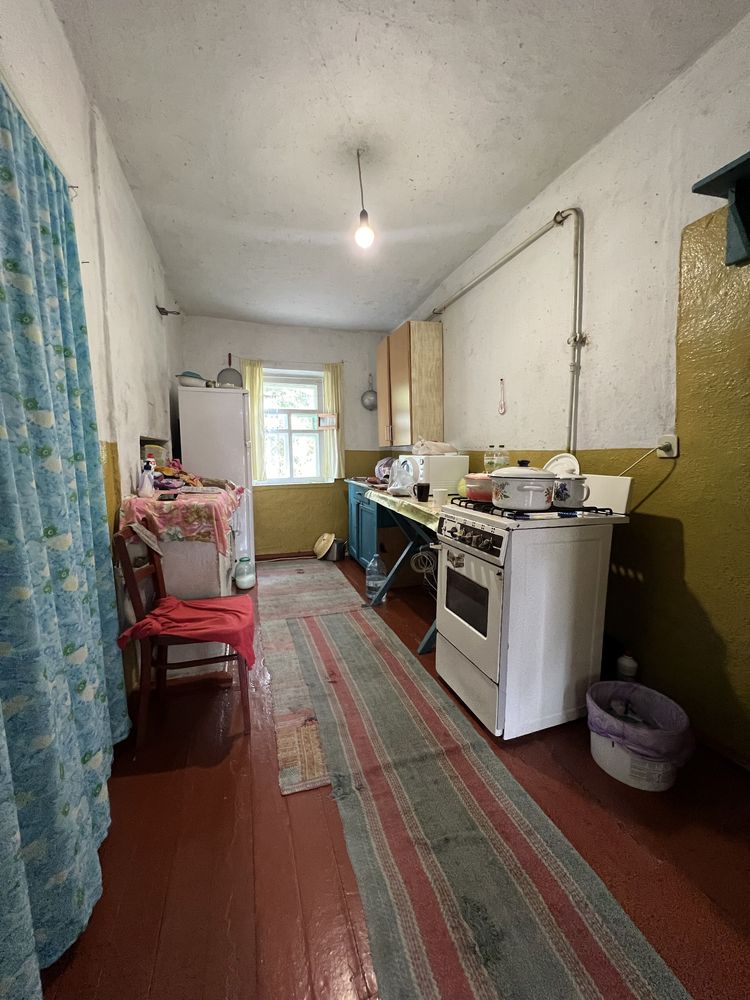 Два будинки, гараж,хоз приміщення