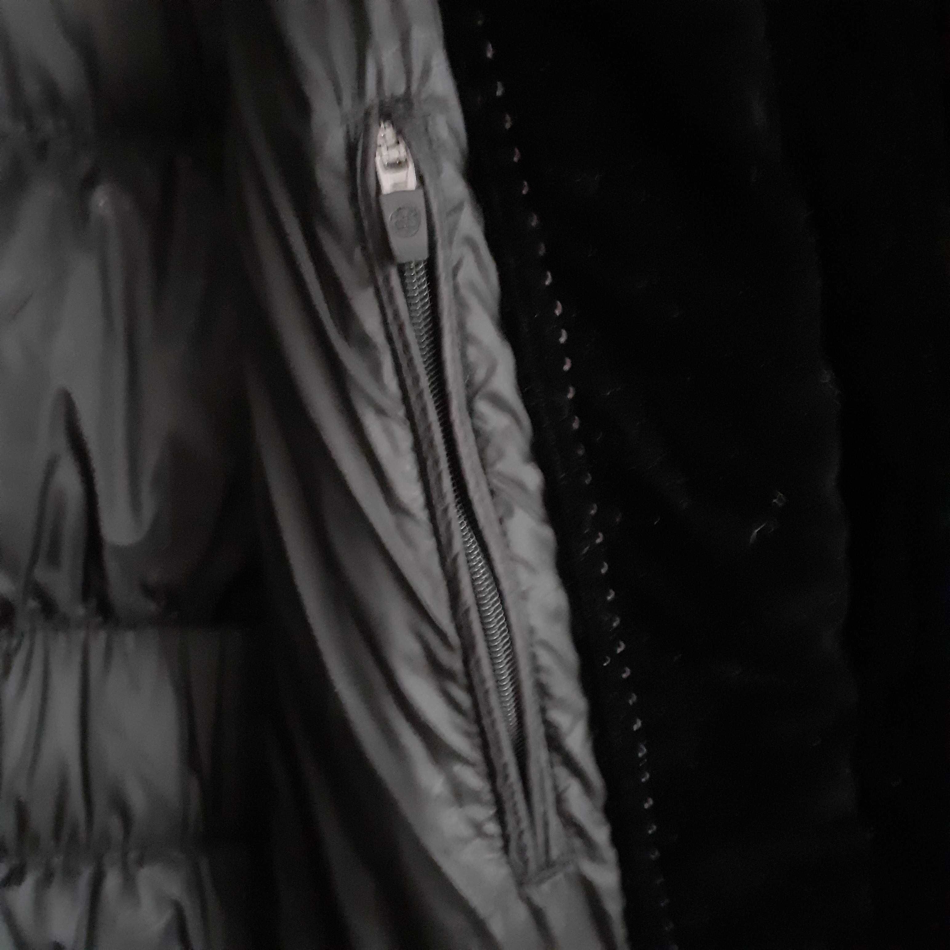 Pikowana welurowa puchowa kurtka // Massimo Dutti