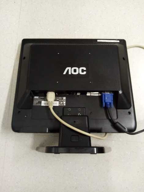 Monitor AOC 19 cali