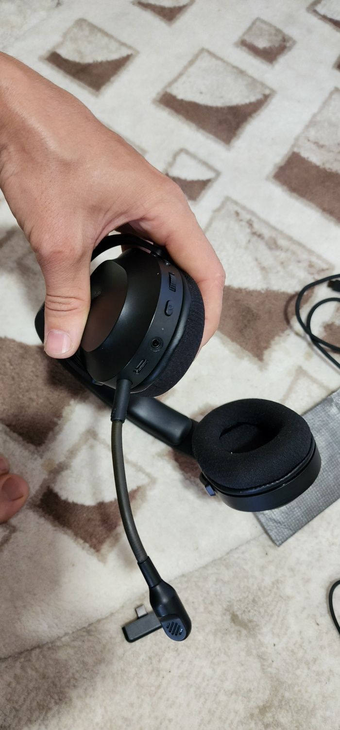 Razer Barracuda X | Беспроводная гарнитура | Полный комплект