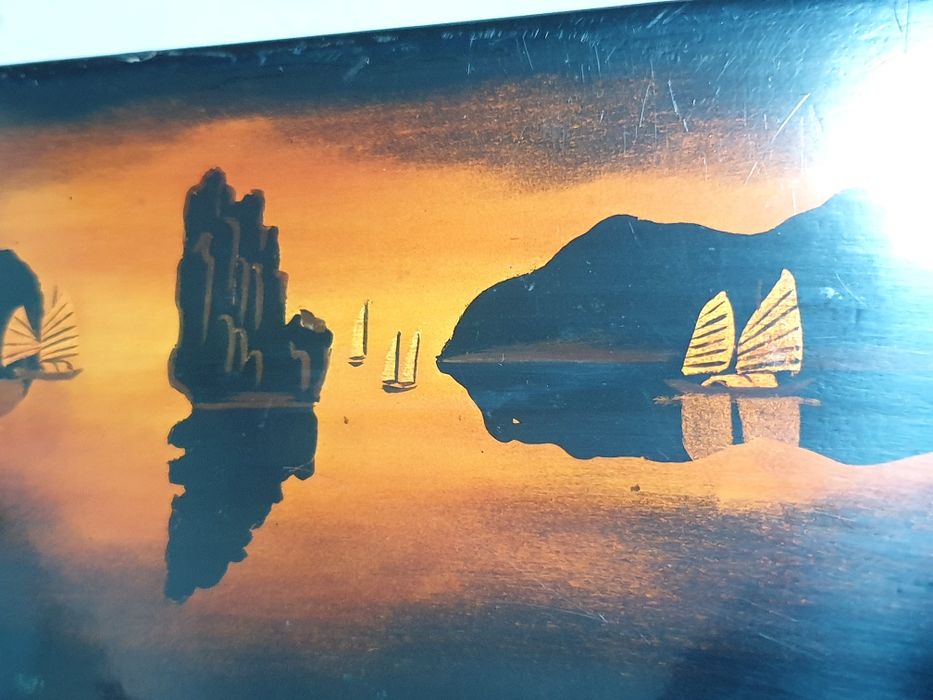 Linda caixa asiática comprida vintage pintada à mão