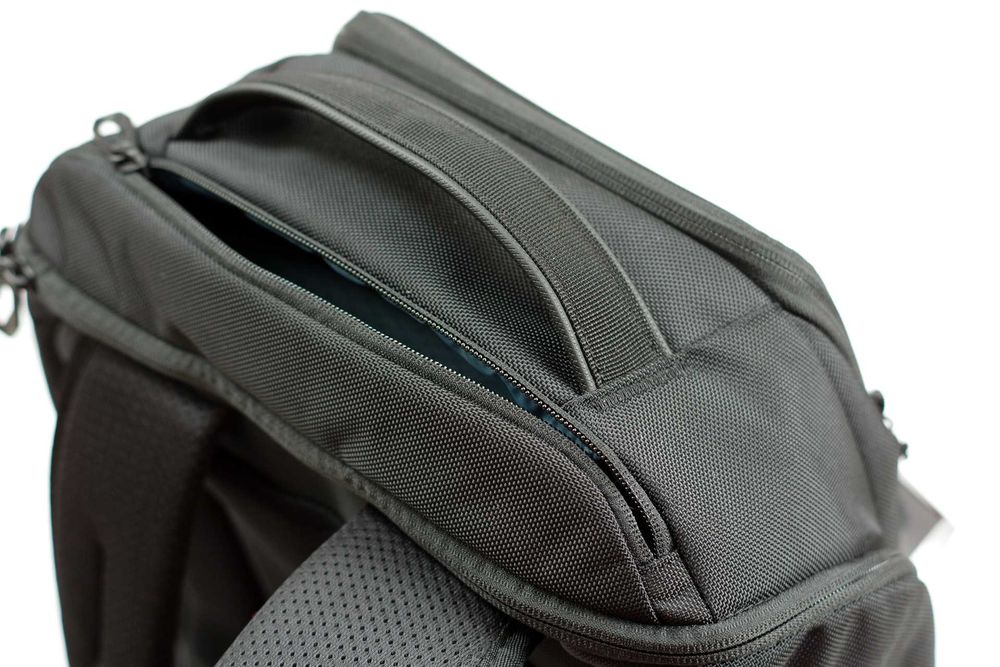 Міський рюкзак Thule Accent 28L чорний, TACBP-2216