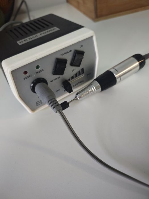 Broca elétrica sem bicos