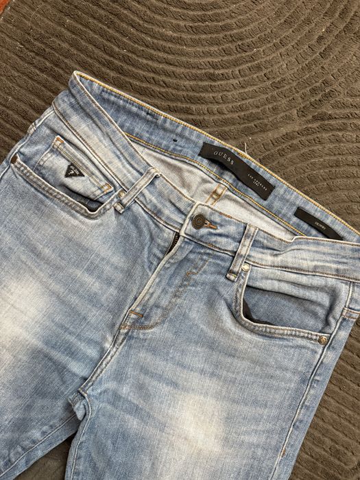 Guess jeansy W30