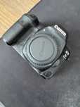 Canon 5D Mark IV - Corpo + 2 Baterias + Carregador Duplo