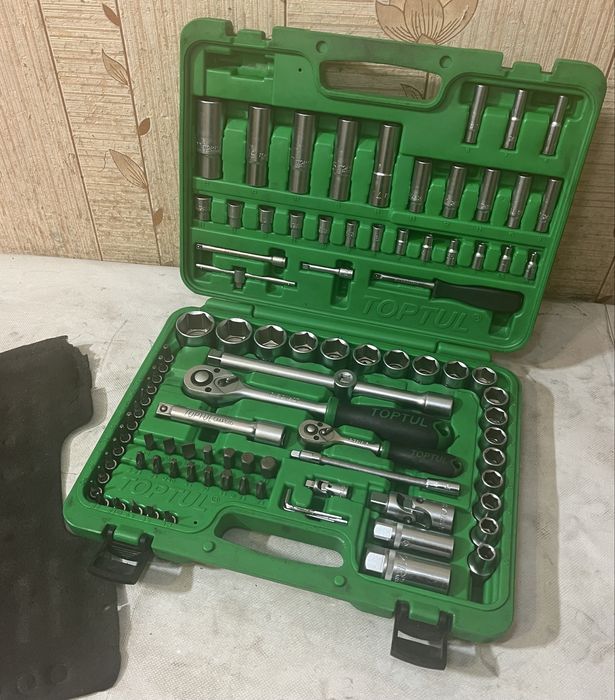 Набір інструментів → TOPTUL GCAI094R на 94 предметів