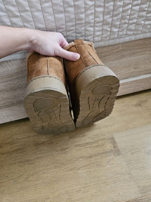 Buty damskie NOWE 42 wkładka 25,5 cm