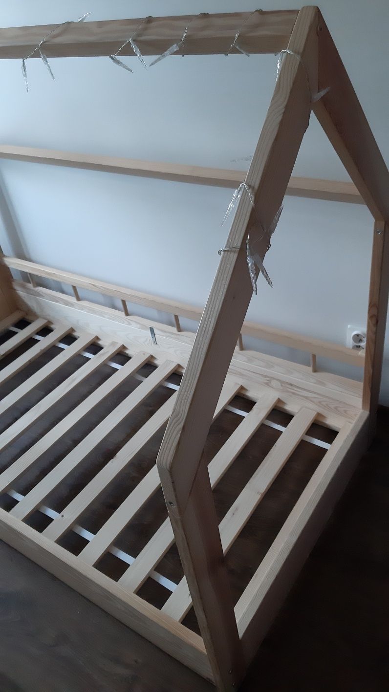 Drewniane łóżko łóżeczko domek 160x80