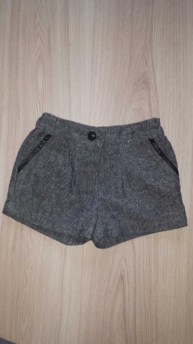 Spodenki z srebrną nitką rozmiar 92