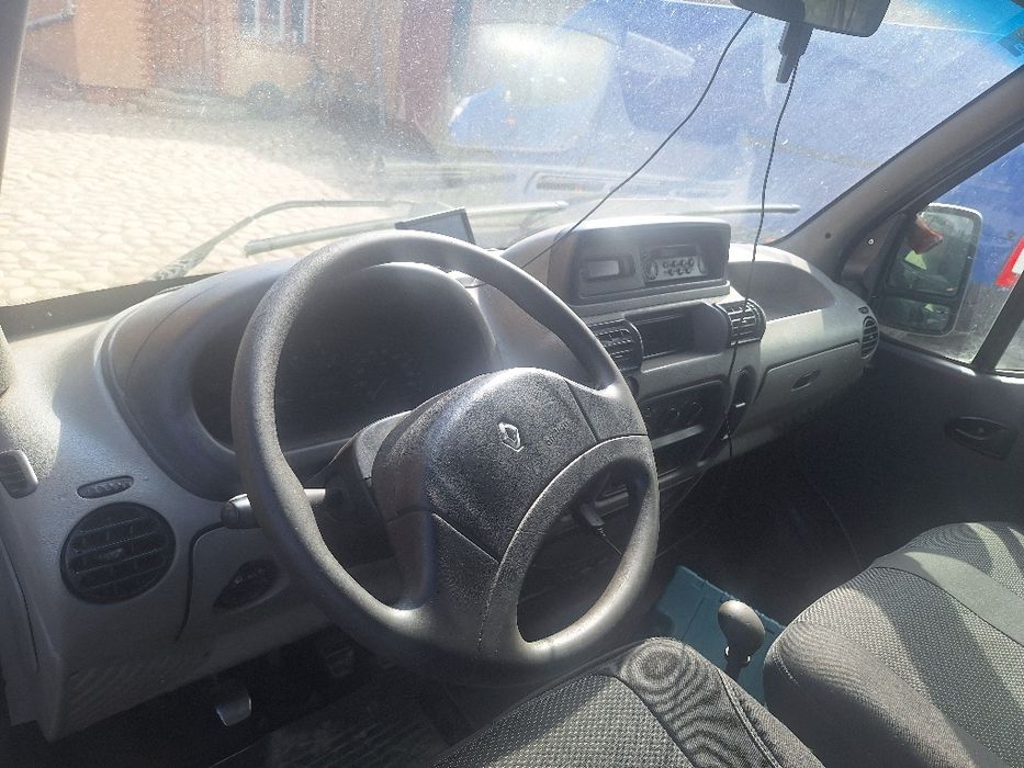 Рено мастер 2.5 renault master 2003 білий на ходу