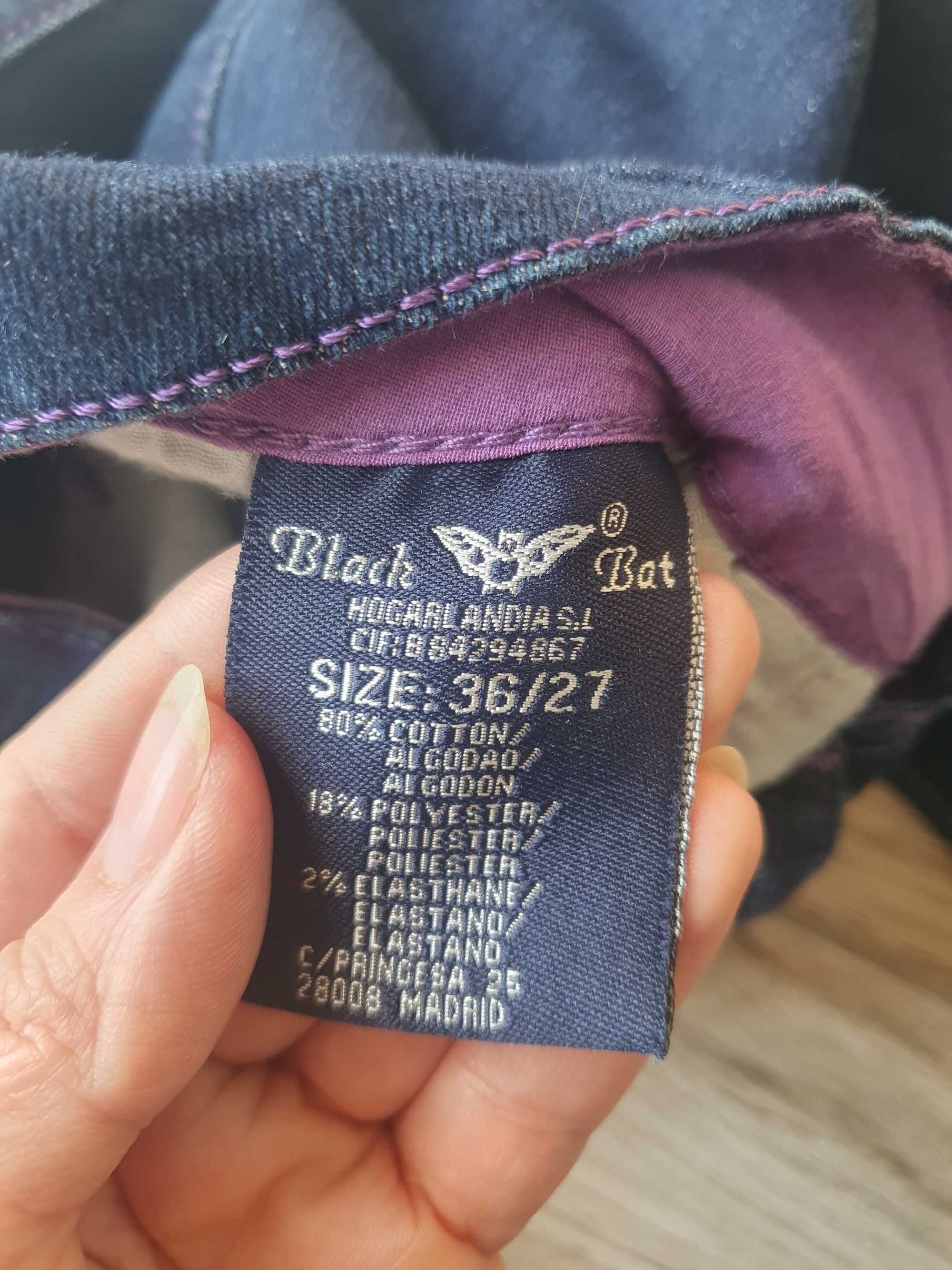 Nowe spodnie Jeansowe Black Bat S/M