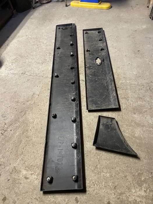 Продам користовані деталі заднього бампера  до Рено Мастер 3