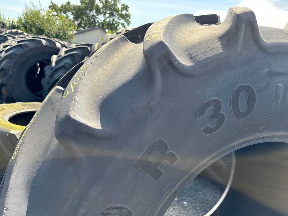 Opona Rolnicza 620 70 R30 620/70R30 620/70/30 CONTINENTAL SVT 95% CAŁA
