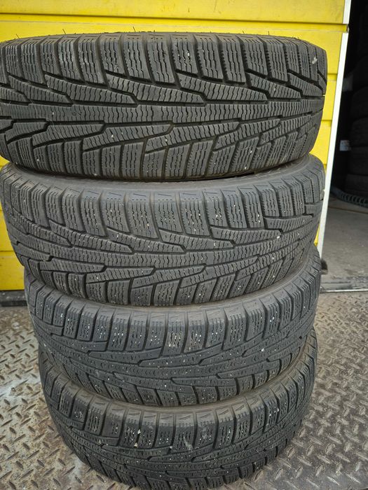 175/70R14 Nokian