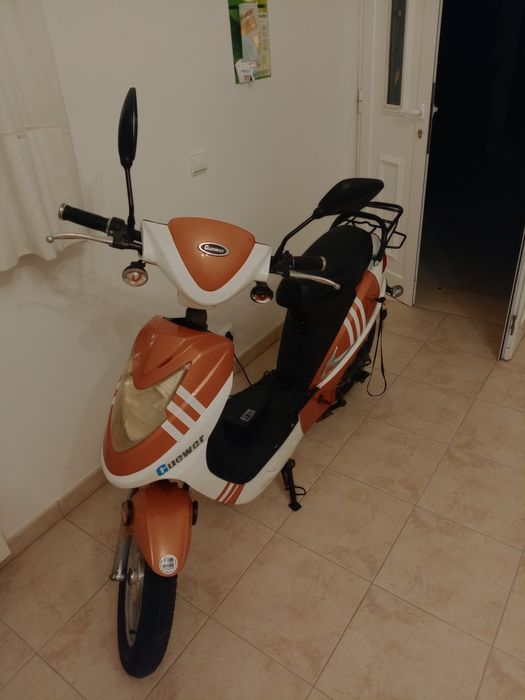 Mota elétrica bateria nova