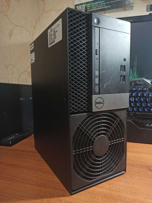 Cистемный блок Фирмы Dell 7040 i5-6500 /8Gb DDR4 /500Gb HDD /128Gb SSD