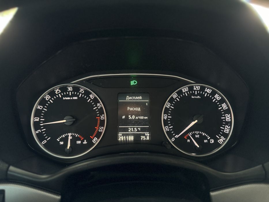 Skoda Octavia A5 FL 1.6 TDI АВТОМАТ DSG 2010 рік в хорошому стані