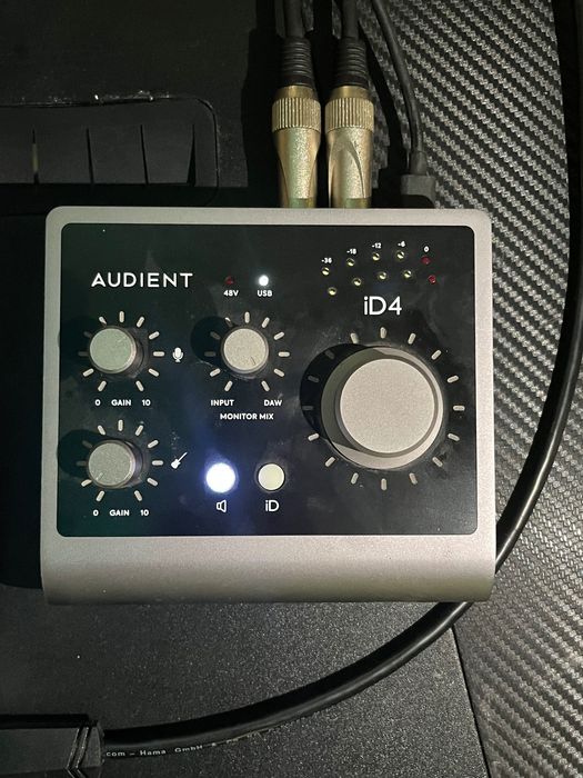 Karta dźwiękowa Audient ID4