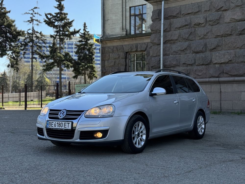 Volkswagen Golf 5! 2.0TDI/ DSG!