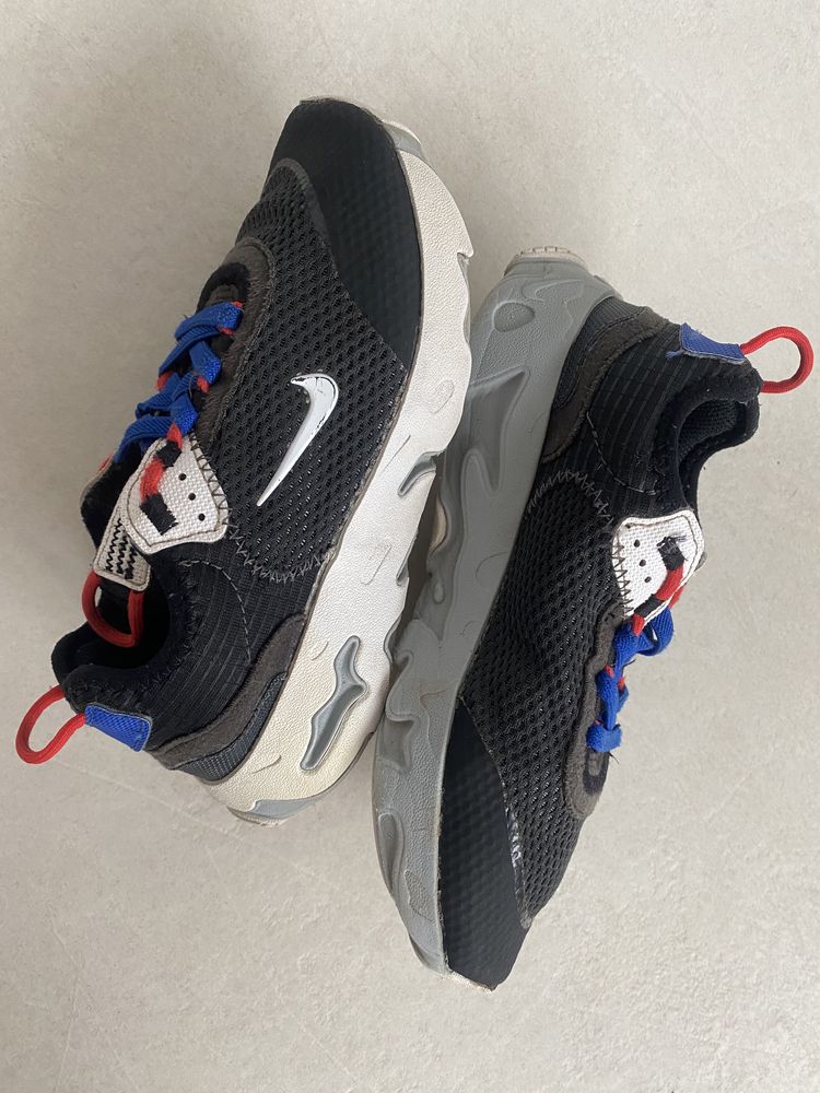 Nike React Live 33 buty sportowe wkładka 20 cm sneakers RT Live