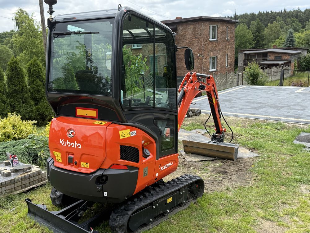 Wynajem koparki kubota bobcat samochodu kiper wywrot okazja tanio