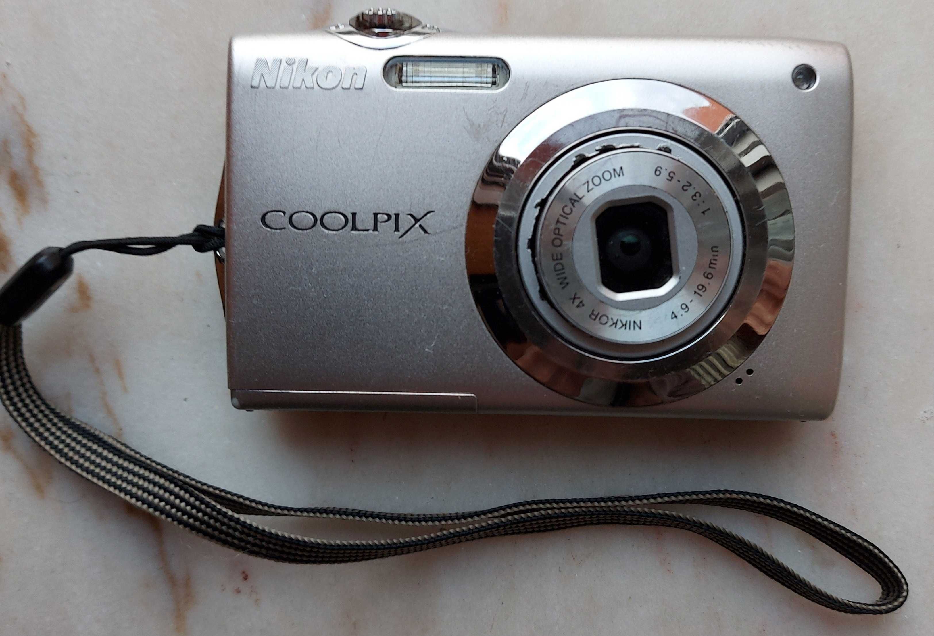 Nikon Coolpix S3000