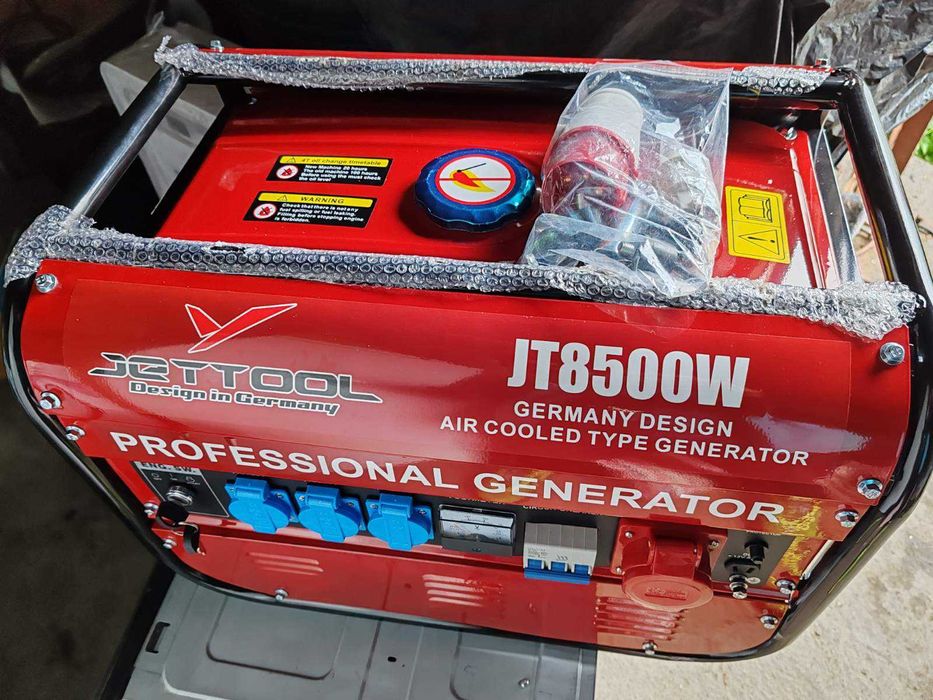 Генератор бензиновий 1-х і 3-х фазний 8,5 кВт Німеччина.