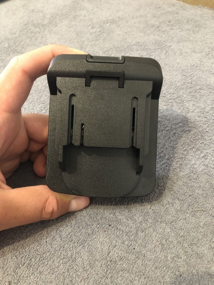 Adapter Bosch Makita 18V BL18
