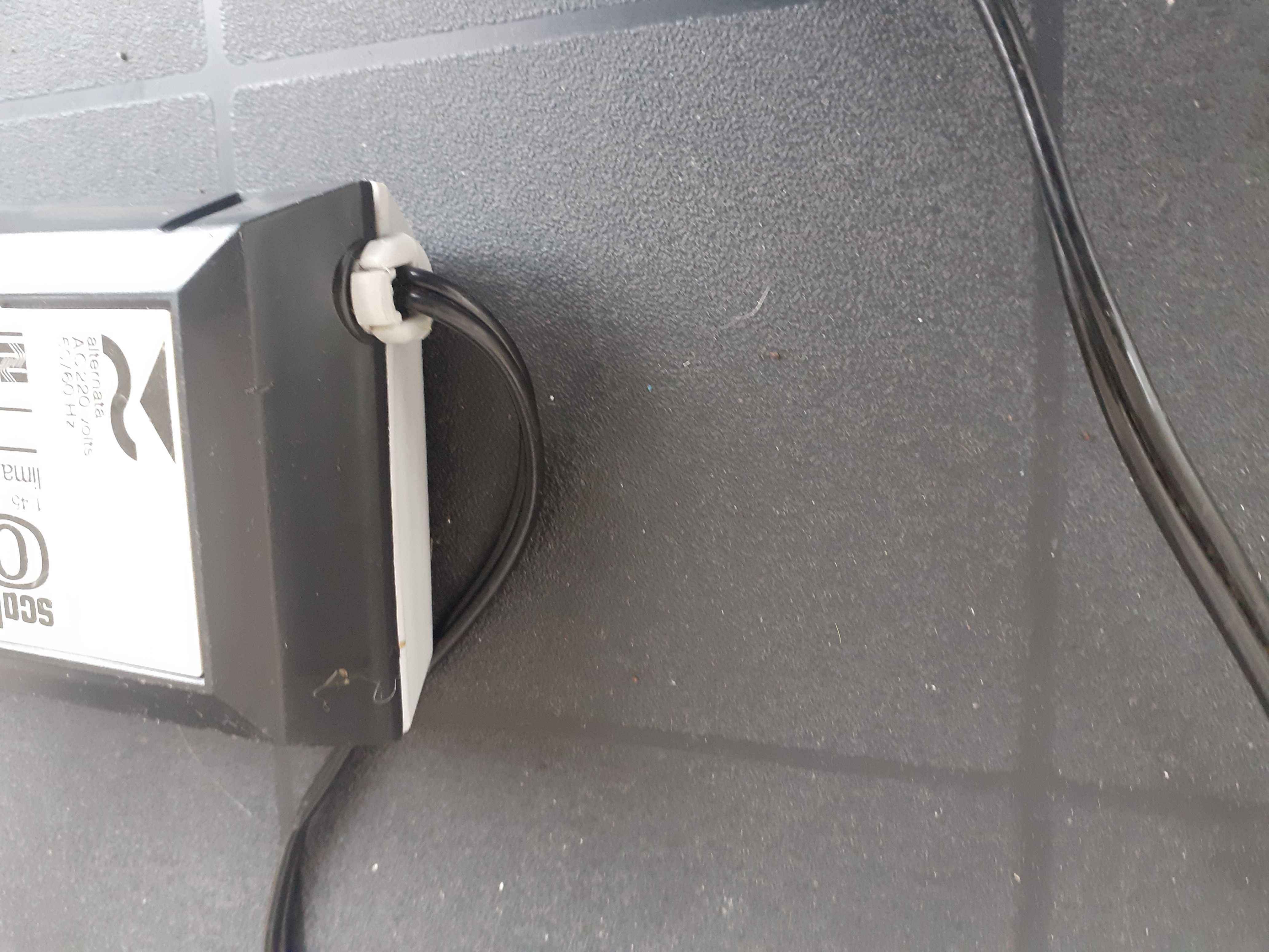 Pista comboios eléctricos = transformador marca Lima