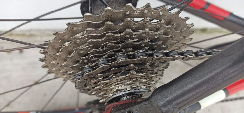 TREK MADONE 2.3, Shimano Ultegra, Rozmiar 56