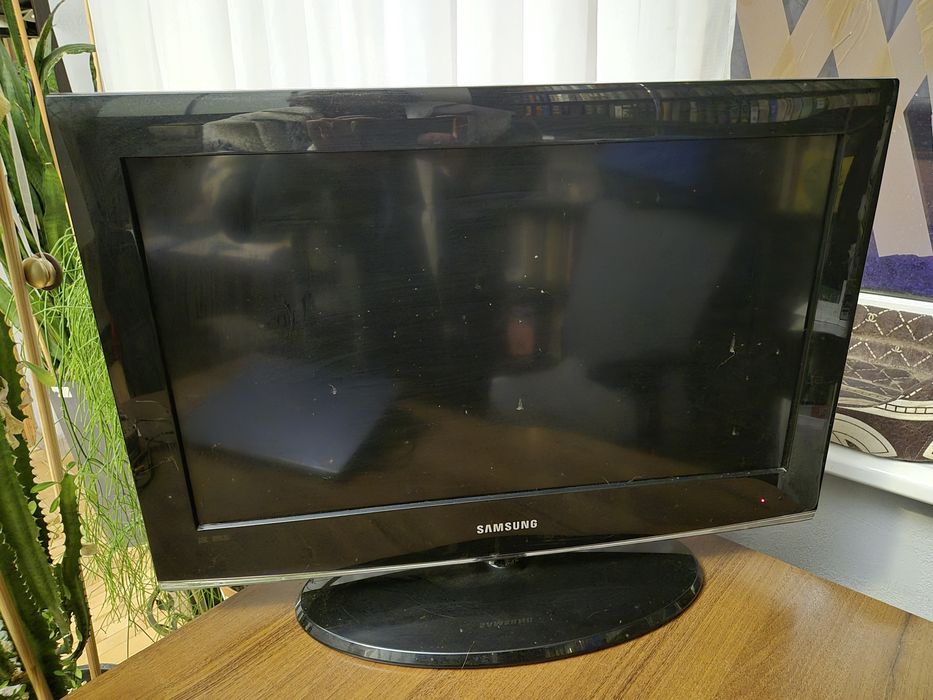 Телевізор Samsung LE26A450C2