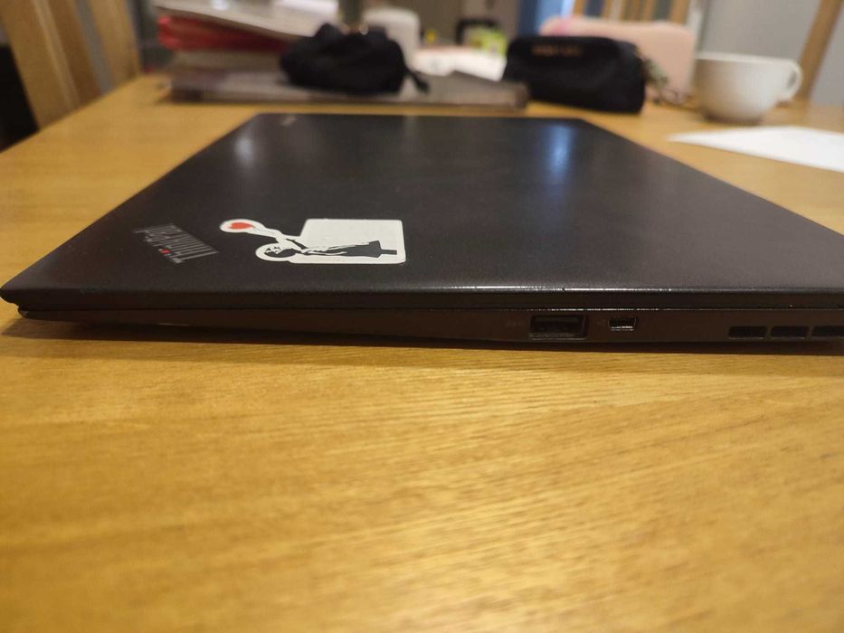 Lenovo ThinkPad X1 Carbon 4GB i5 SSD 256GB