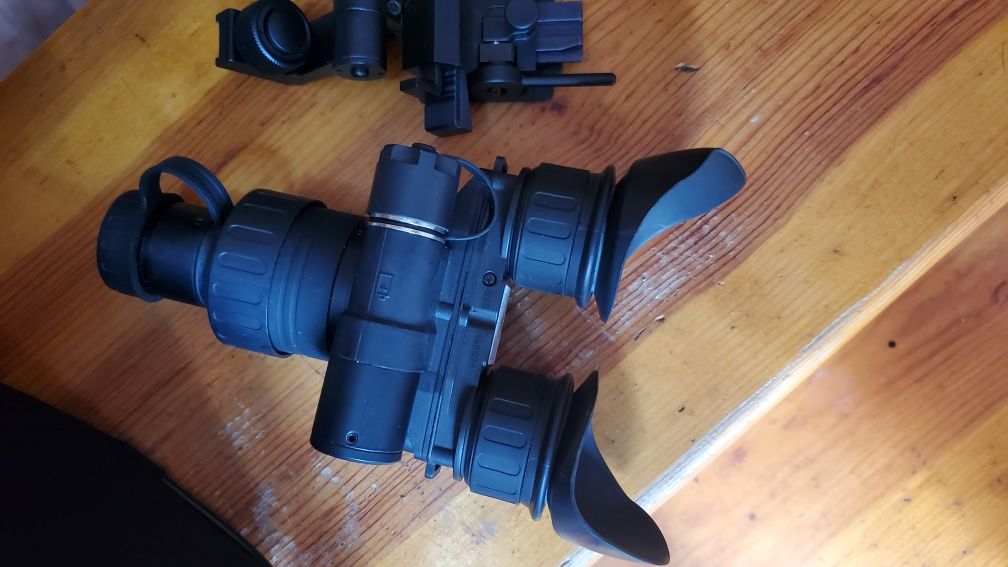 Белый фосфор, ПНВ PVS 7.Armasight. Новый