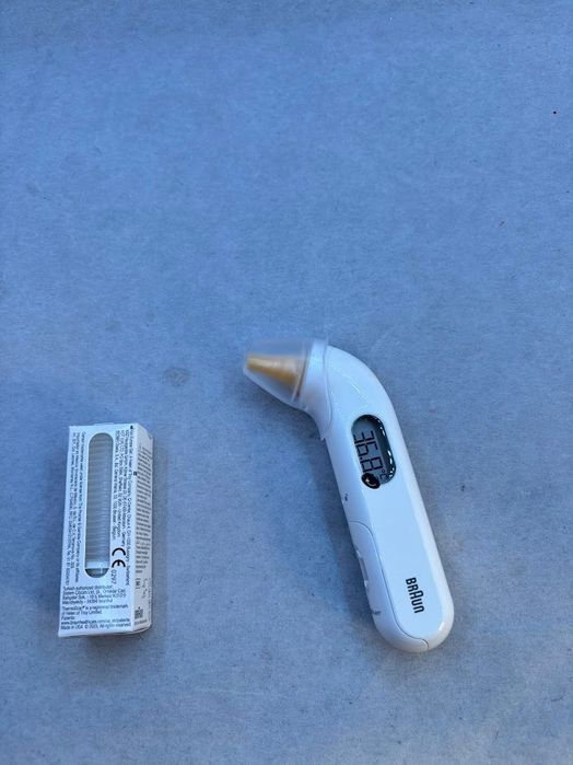 outlet termometr elektroniczny braun thermoscan3 irt3030 lcd biały