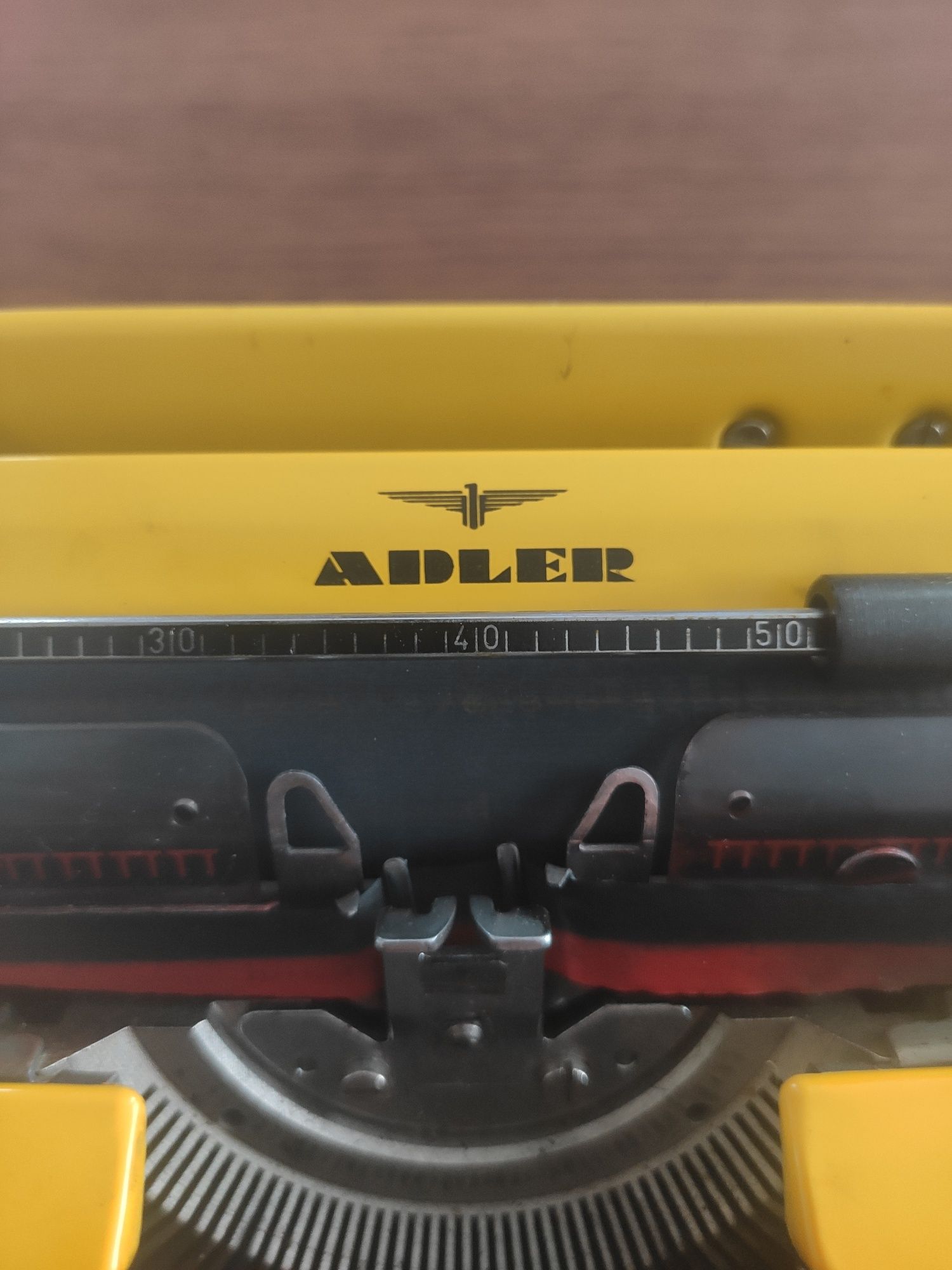 Maszyna do pisania Adler Tippa S