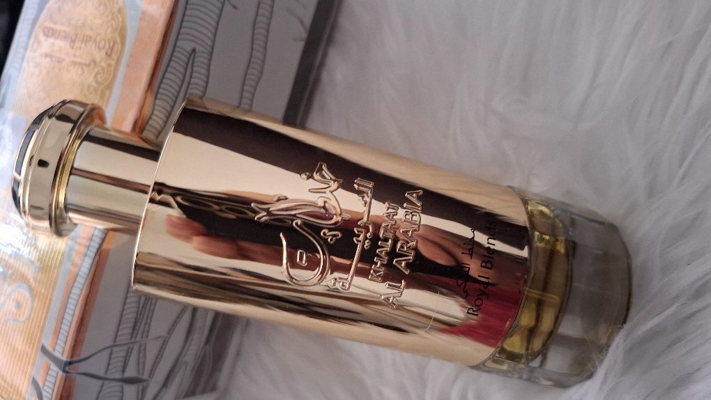 Perfume árabe  marcante e doce.