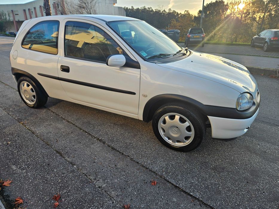 COMERCIAL OPEL CORSA 1.7 DIESEL MOTOR ISUZU IMPECAVEL