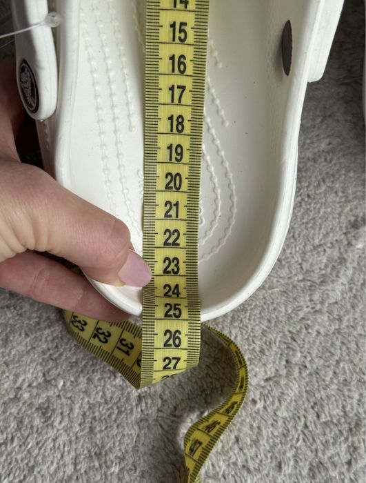 Продам шльопанці Crocs