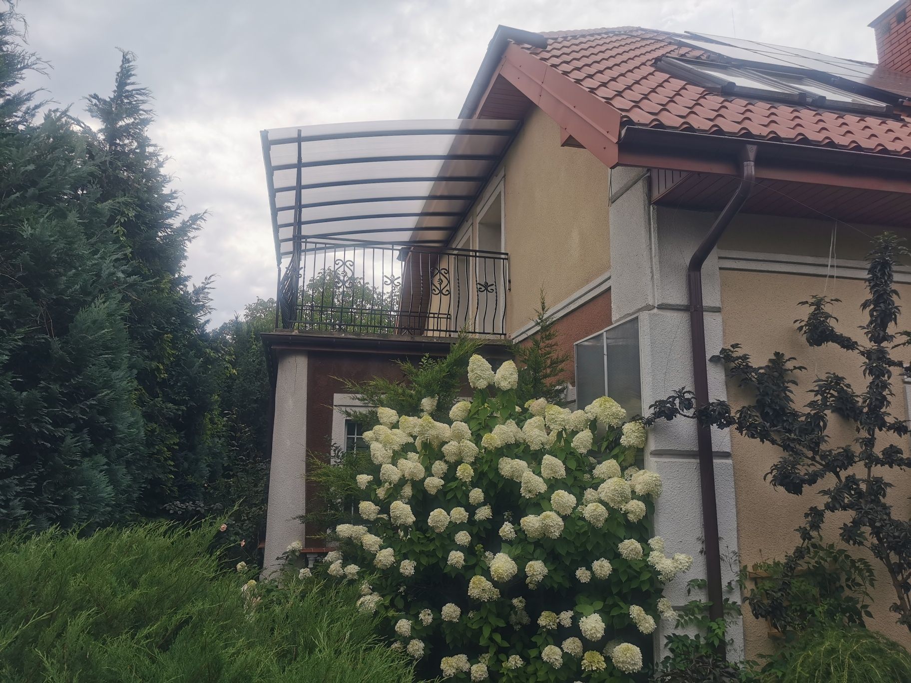 Zadaszenie zadaszenia na balkon taras Wiaty samochodowe Wiata garazowa