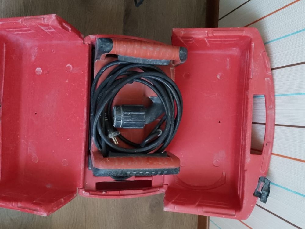 Штроборез HILTI молель DS-SE20