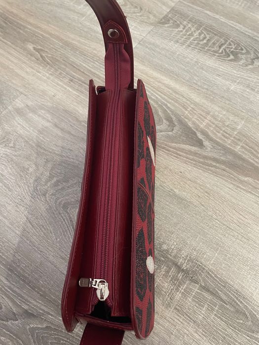 Сумка зі шкіри ската